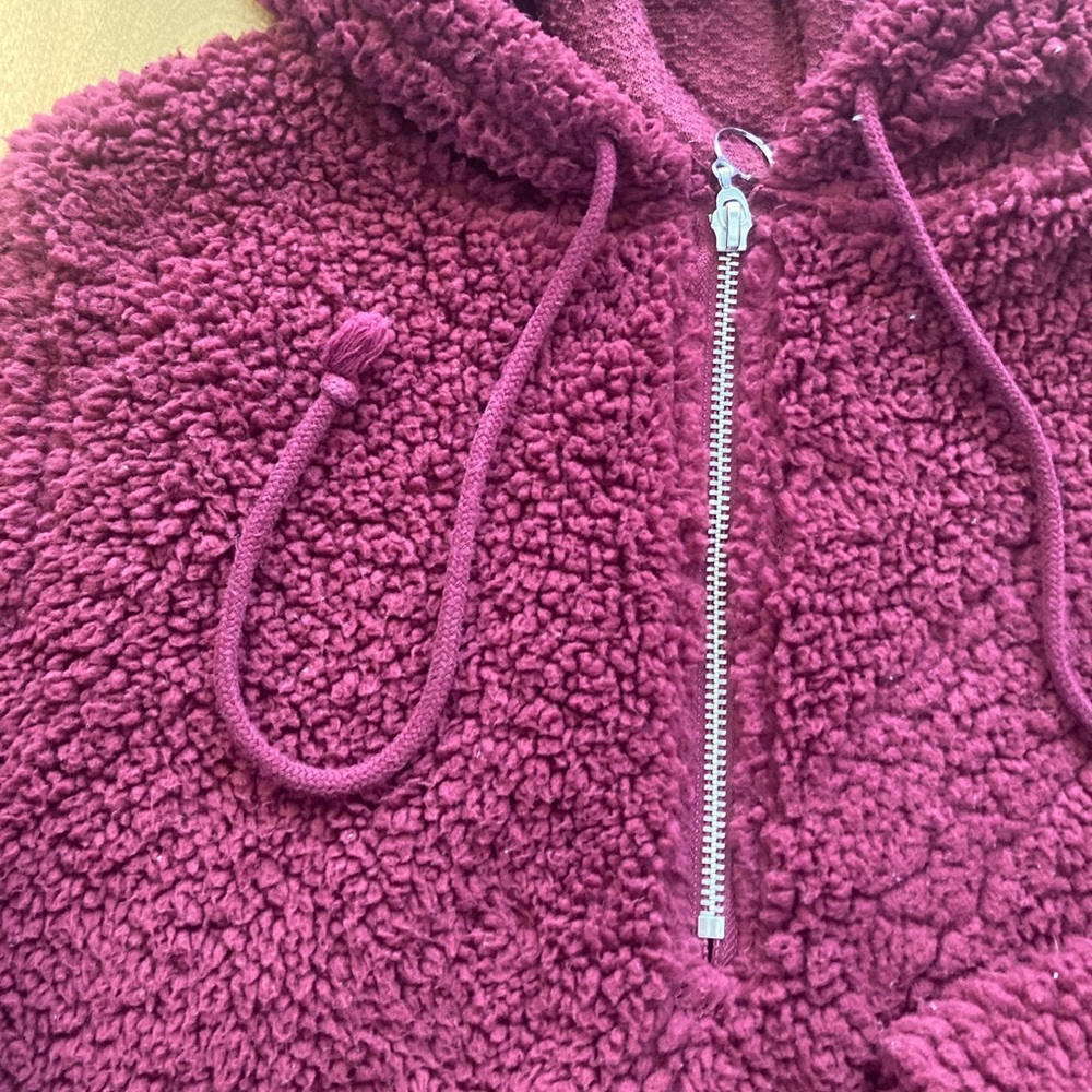 No Boundaries Hoody - Picture 6 of 8